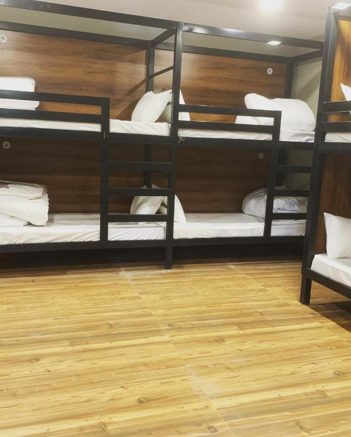 Hotel & Hostel Vimal Ganga Рішикеш Екстер'єр фото